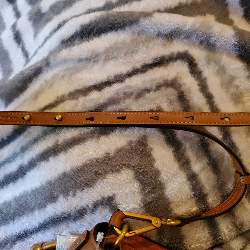 SOLD🥰 Authentic Chloe crossbody bag - Picture 5 of 8